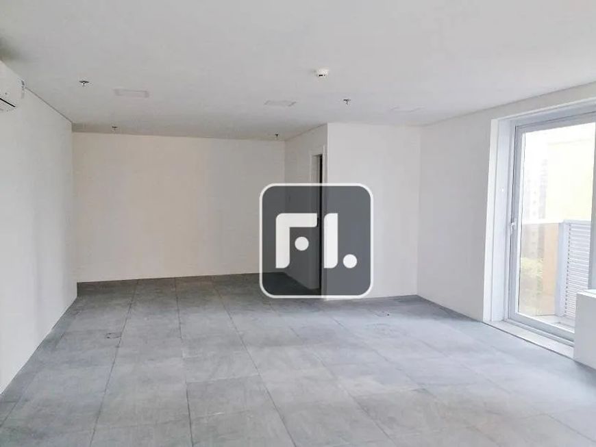 Conjunto à venda, 51 m² por R$ 400.000,00 - Tamboré - Barueri/SP