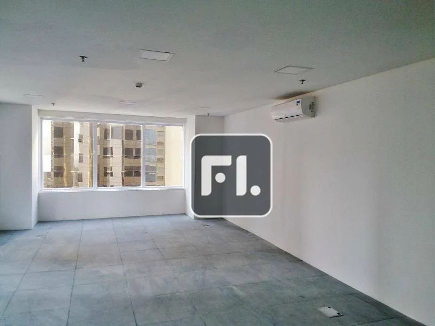 Conjunto à venda, 51 m² por R$ 400.000,00 - Tamboré - Barueri/SP