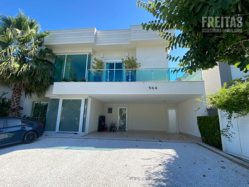 BELA CASA A VENDA EM ALPAHVILLE - RESIDENCIAL ALPHA CONDE II