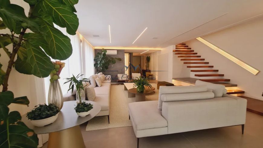 Excelente Casa em Condomínio MOBILIADA - Alphaville / Tamboré