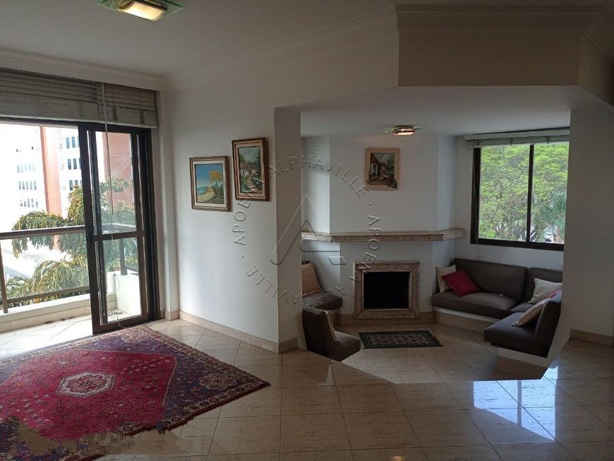 Apartamento à venda - Ed Chateau em Alphaville