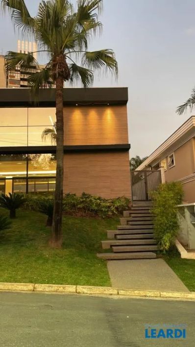 CASA EM CONDOMÍNIO - ALPHAVILLE RESIDENCIAL DOIS - SP