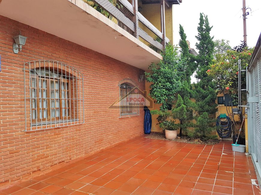 Sobrado com 220 metros à venda na Chácara Santo Antônio