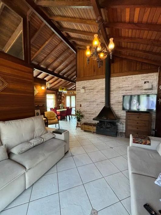 Casa em Condomínio à venda, 3 quartos, 1 suíte, 2 vagas, Condomínio Condado de Castella - Viamão/RS
