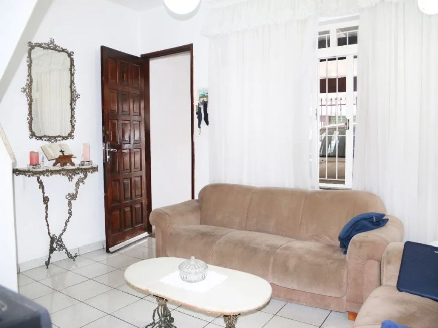 Sobrado Rua dos Inocentes | 02 Quartos | 01 Vaga | 102m²