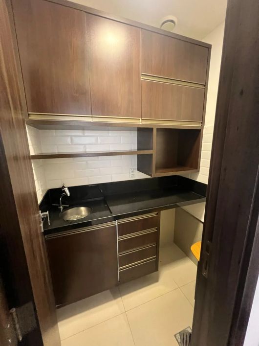 Centro comercial para aluguel com 75 metros quadrados em Adrianópolis - Manaus - AM