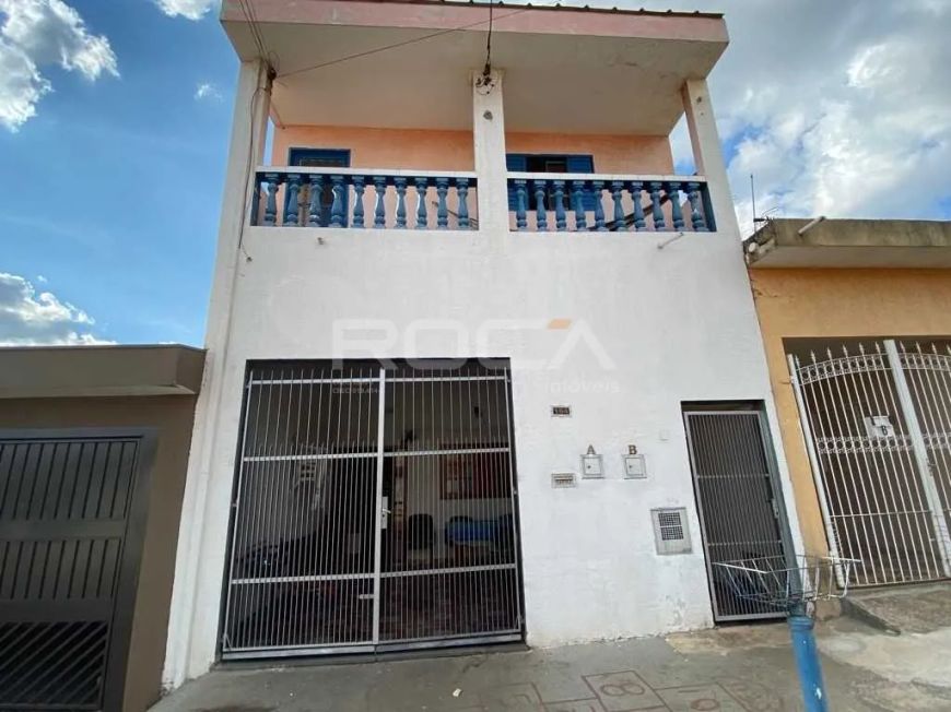 Venda de Casas / Padrão na cidade de São Carlos