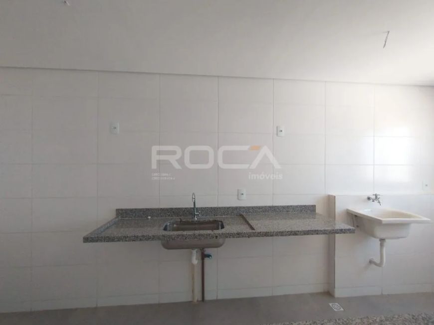 Apartamento de 2 dormitórios com suíte e varanda na Vila Prado em São Carlos