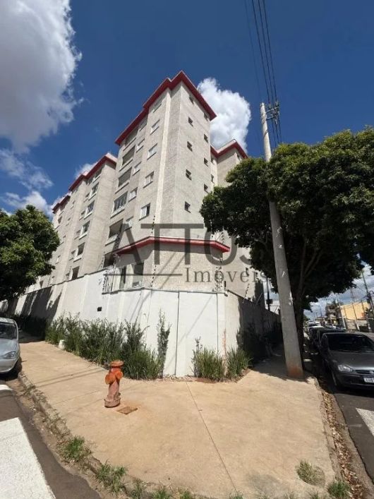 Venda de Apartamentos / Padrão na cidade de São Carlos