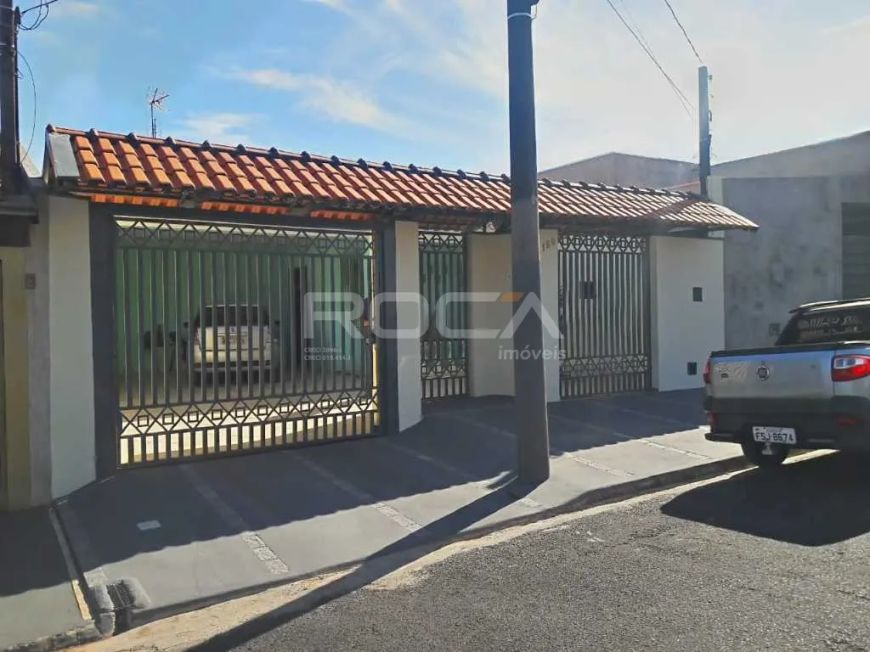 Venda de Casas / Padrão na cidade de São Carlos