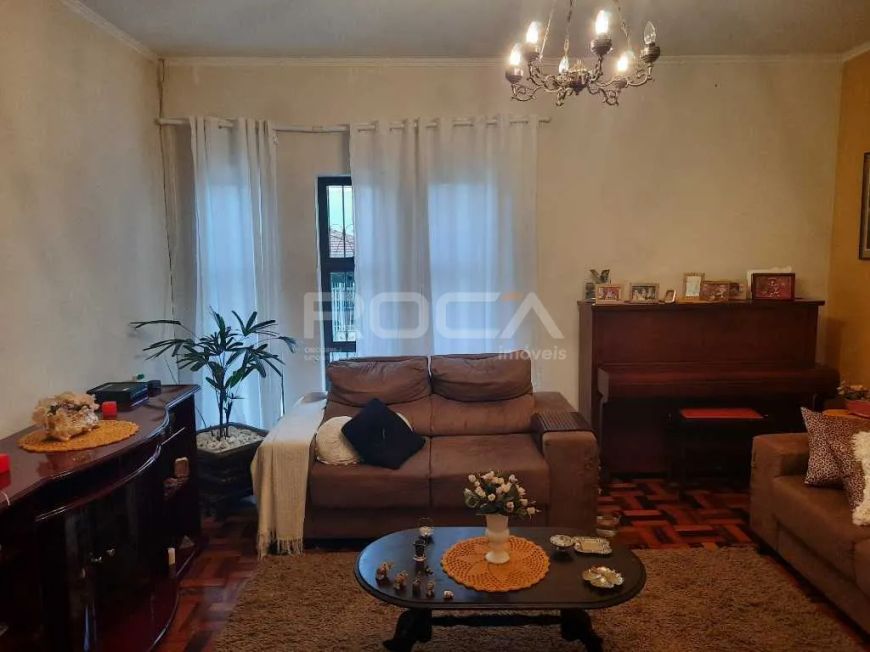 Venda de Casas / Padrão na cidade de São Carlos