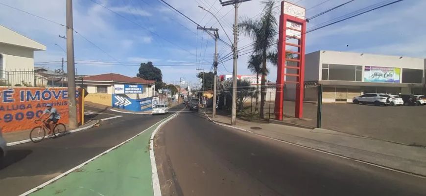 Ótimo salão comercial na Galeria Sabará, próximo ao Balão do Bonde