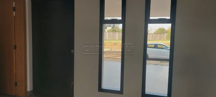 Casa Sobrado Condomínio em São Carlos