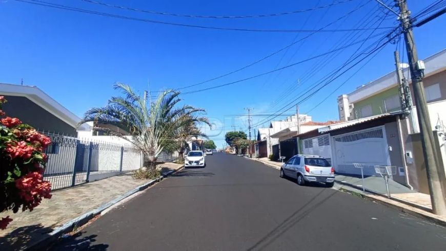 Casa Padrão em São Carlos