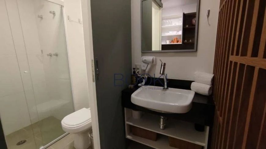 Studio mobiliado em andar intermediário pronto para morar no Jardim Paulista
