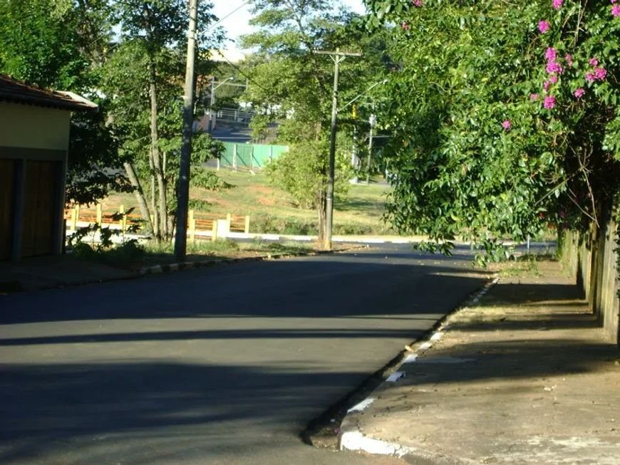 Casa com 4 dormitórios e 2 suítes na Vila Elizabeth próxima ao Terminal Rodoviário em São Carlos