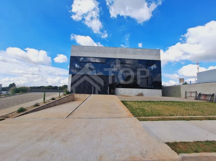 Locação de Comercial / Barracão/Galpão na cidade de São Carlos