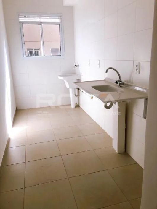Venda de Apartamentos / Padrão na cidade de São Carlos