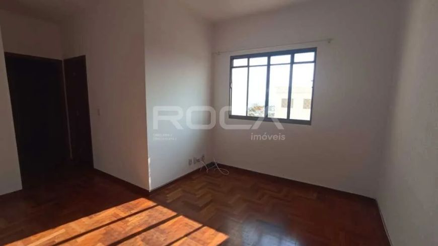 Venda de Apartamentos / Padrão na cidade de São Carlos