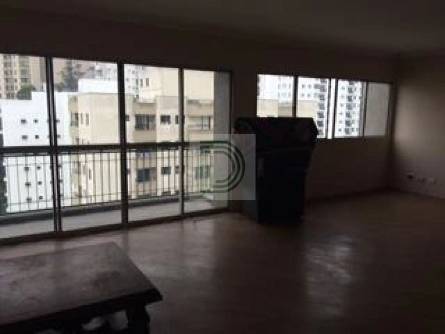 Ótimo apartamento na região do Morumbi.