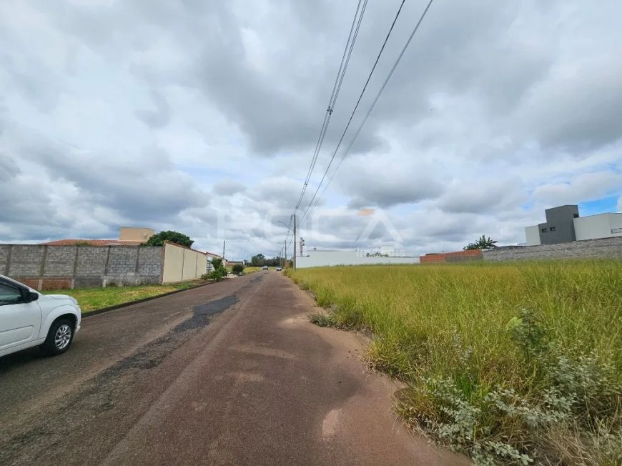 Venda de Terreno / Residencial na cidade de São Carlos