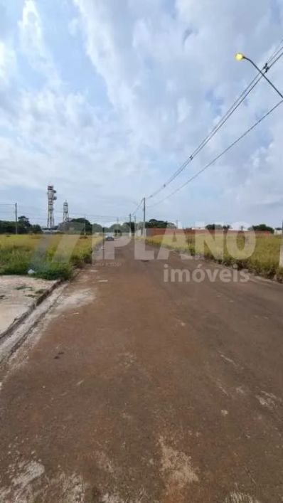 Venda de Terreno / Residencial na cidade de São Carlos