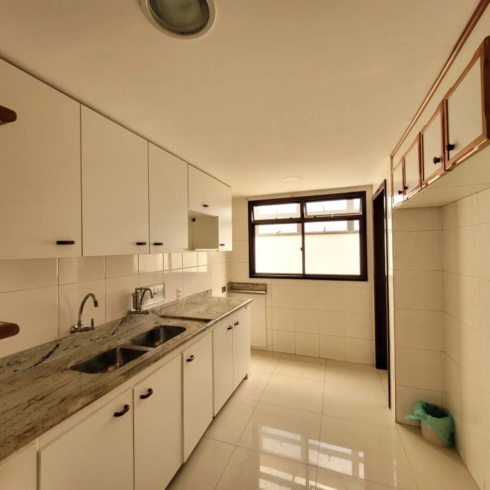 Condomínio Do Edifício Maranello - Apartamento de 4 quartos, 2 suítes, Alto Padrão em Praia Campista