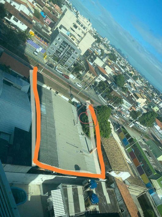 Terreno à venda, 693 m² por R$ 980.000,00 - Imbetiba - Macaé/RJ