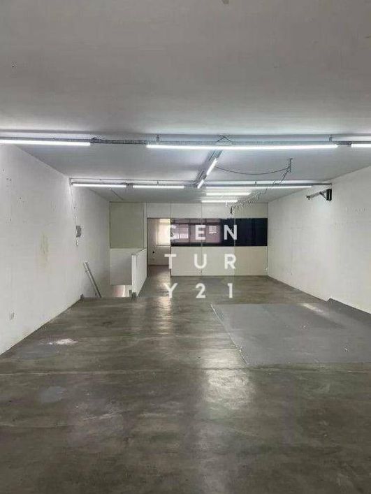 Prédio Monousuário com galpão à venda, 294 m² por R$ 1.690.000 - Luz - São Paulo/SP