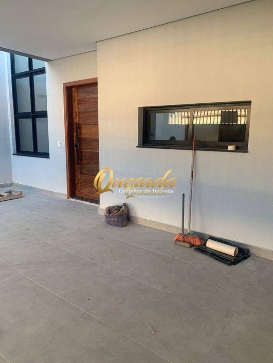 Casa térrea nova á venda, 3 dormitórios, Jardim Veneza, Indaiatuba.