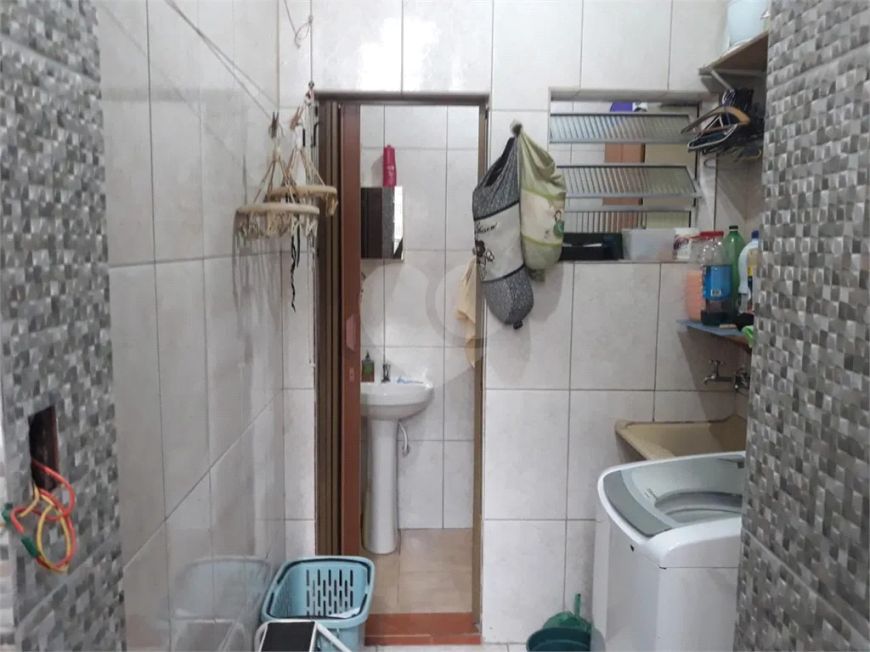 Sobrado com 3 quartos à venda em Vila Nivi - SP