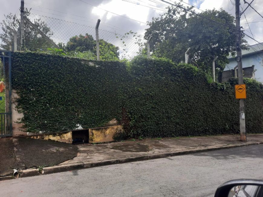 Terreno para venda com 450m² no Itaici