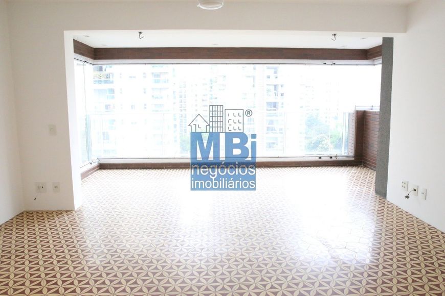 Excelente Apartamento para Locação no Campo Belo !
