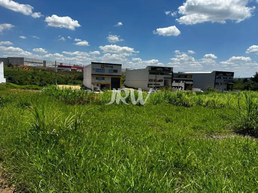 TERRENO COMERCIAL DE 1.000 M² NO EUROPARK - INDAIATUBA