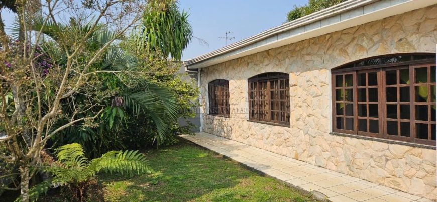 Imperdível Casa para Venda em Colombo-PR, Bairro Atuba: 3 Quartos, 1 Suíte, 1 Sala, 3 Banheiros, 5 V