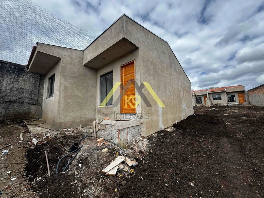 CASAS EM CONSTRUÇÃO NO SÃO GABRIEL EM COLOMBO