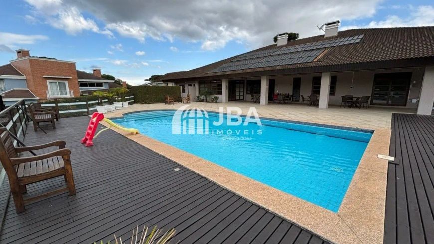 Terreno 19x50 em condomínio com piscina