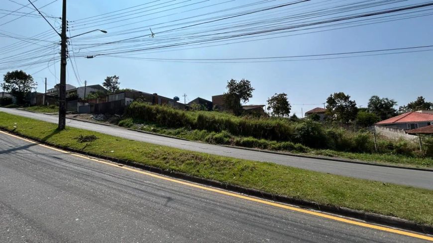 Terreno comercial com 1.080m²