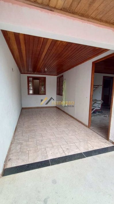 EXCELENTE CASA!!! 04 QTOS., CHURRAS., 06 GAR. 520m² ÁREA TOTAL