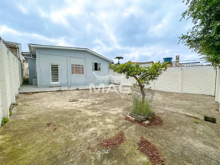 Casa 3 quartos com suíte com amplo terreno