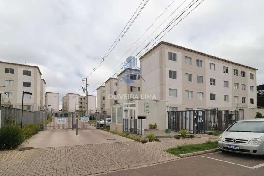 Apartamento Padrão em Colombo