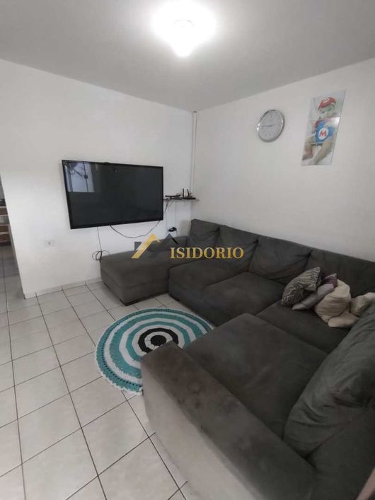 BELÍSSIMA CASA!!! 03 QTOS., AMPLO TERRENO, 05 VAGAS DE GAR.