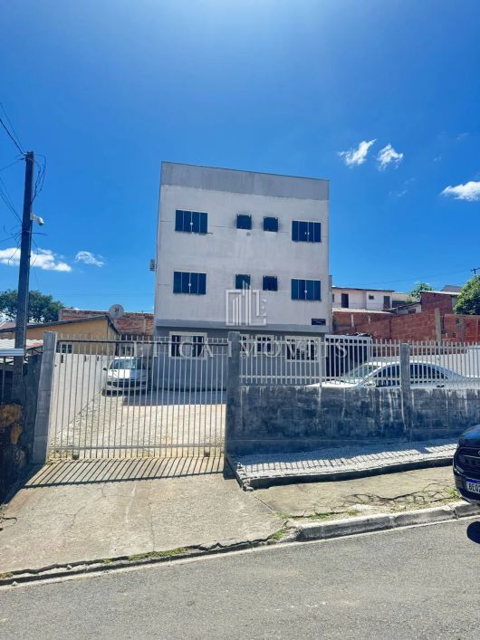 APARTAMENTO com 2 dormitórios à venda com 60.8m² por R$ 230.000,00 no bairro Campo Pequeno - COLOMBO