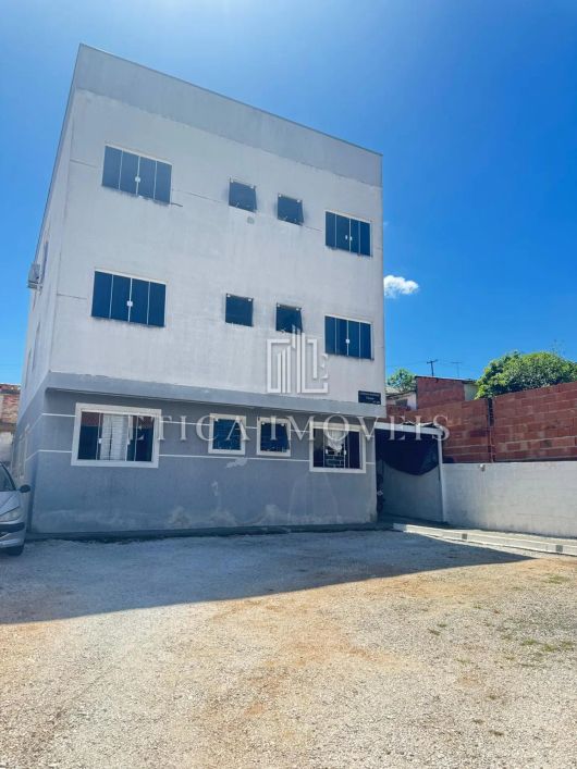 APARTAMENTO com 2 dormitórios à venda com 60.8m² por R$ 230.000,00 no bairro Campo Pequeno - COLOMBO