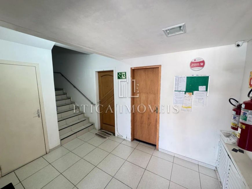 APARTAMENTO com 2 dormitórios à venda com 60.8m² por R$ 230.000,00 no bairro Campo Pequeno - COLOMBO