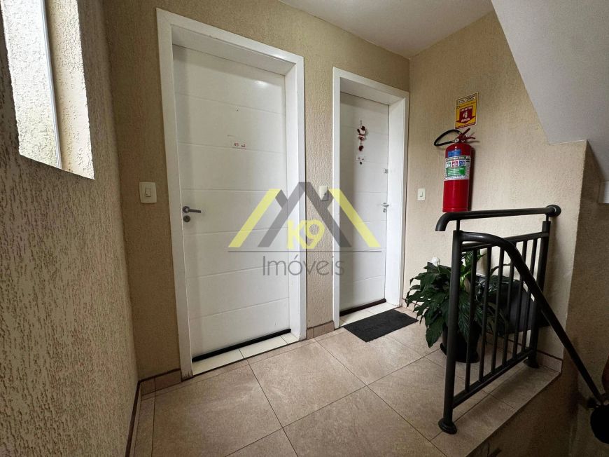 APARTAMENTO NO CAMPO PEQUENO EM COLOMBO