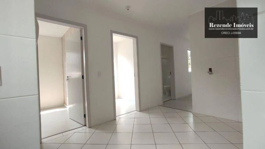 Apartamento 2 quartos e 2 banheiros a venda na Roça Grande