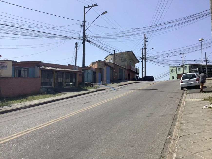 Residencial e Comercial para Venda em Colombo, Monza