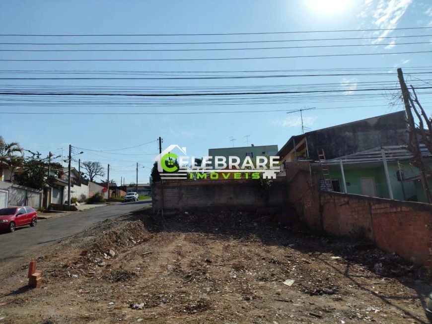 ÓTIMO TERRENO EM COLOMBO! 150m², AO LADO DO MERCADO CRISTAL