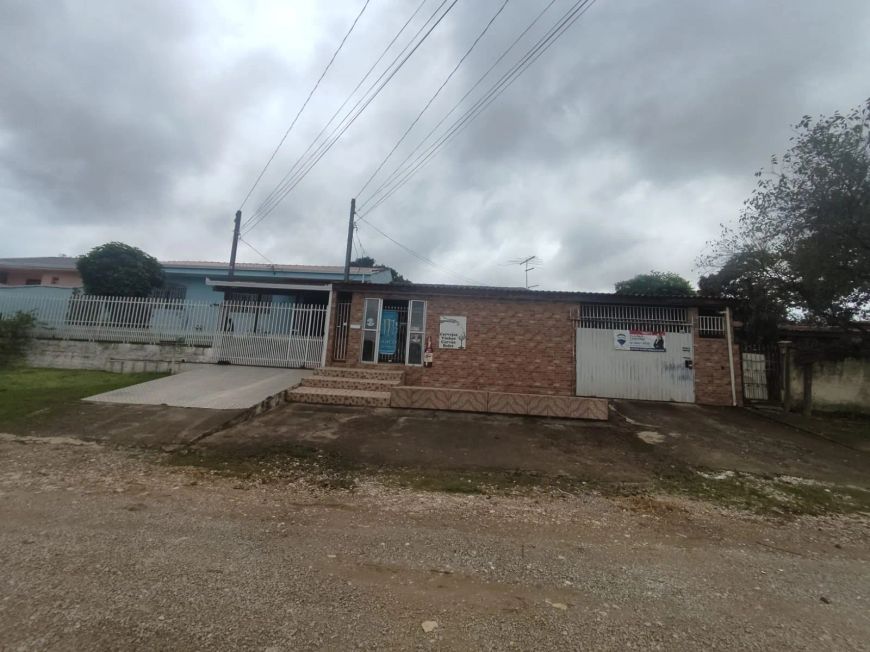 Casa com quintal no Rio Verde - Colombo - PR